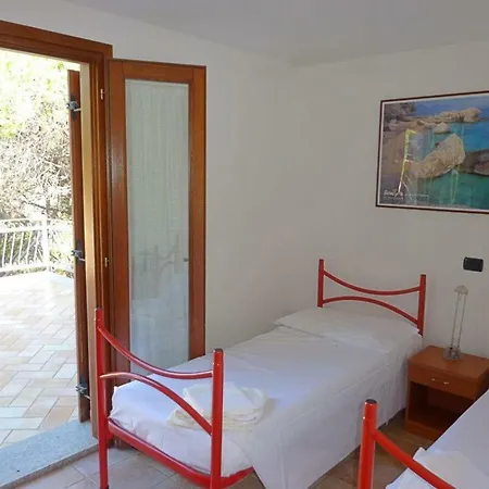 アパート Sos Alinos Sleeps 6 カーラ・リベロット